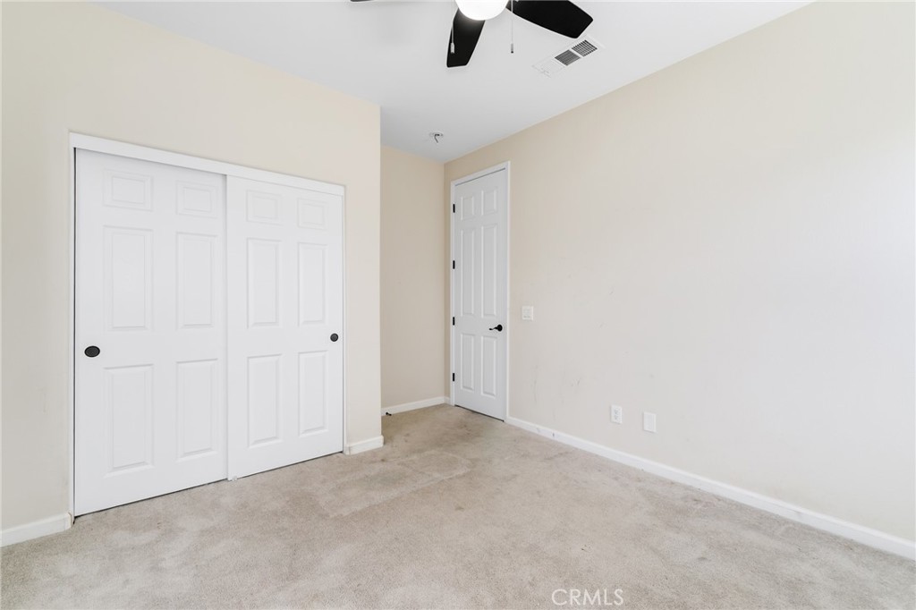 27297 Honey Scented Property Photo 15