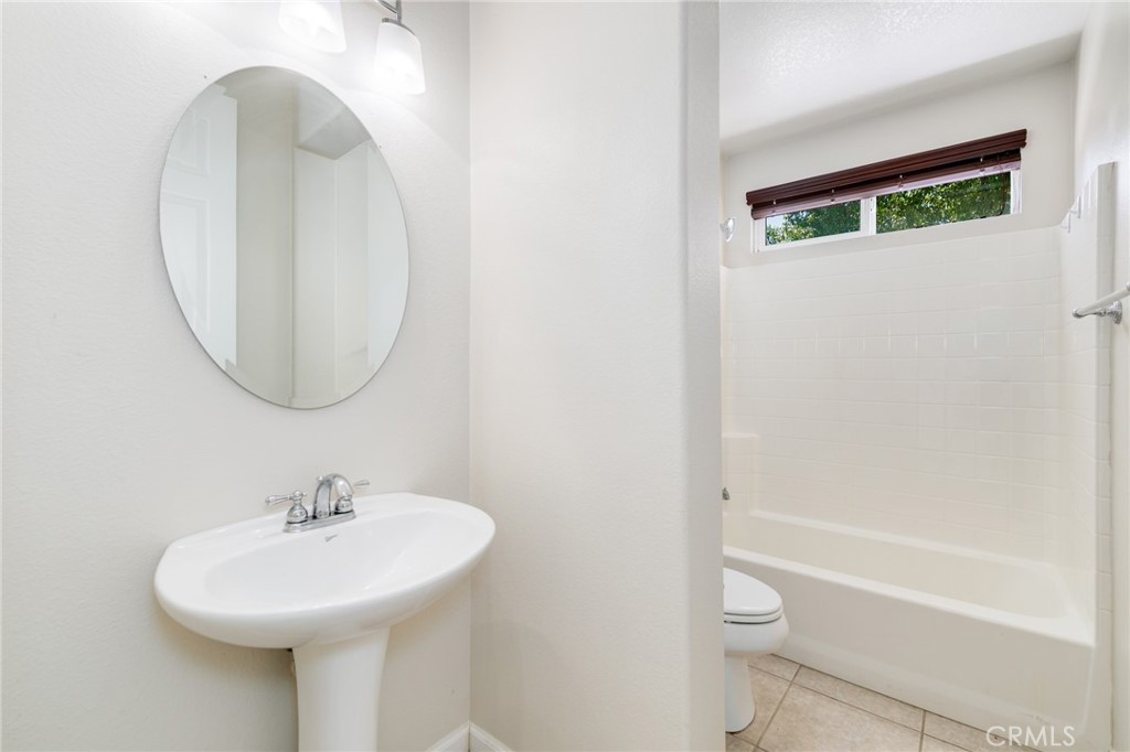 27297 Honey Scented Property Photo 16