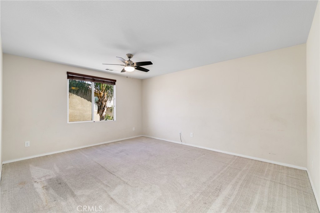27297 Honey Scented Property Photo 17