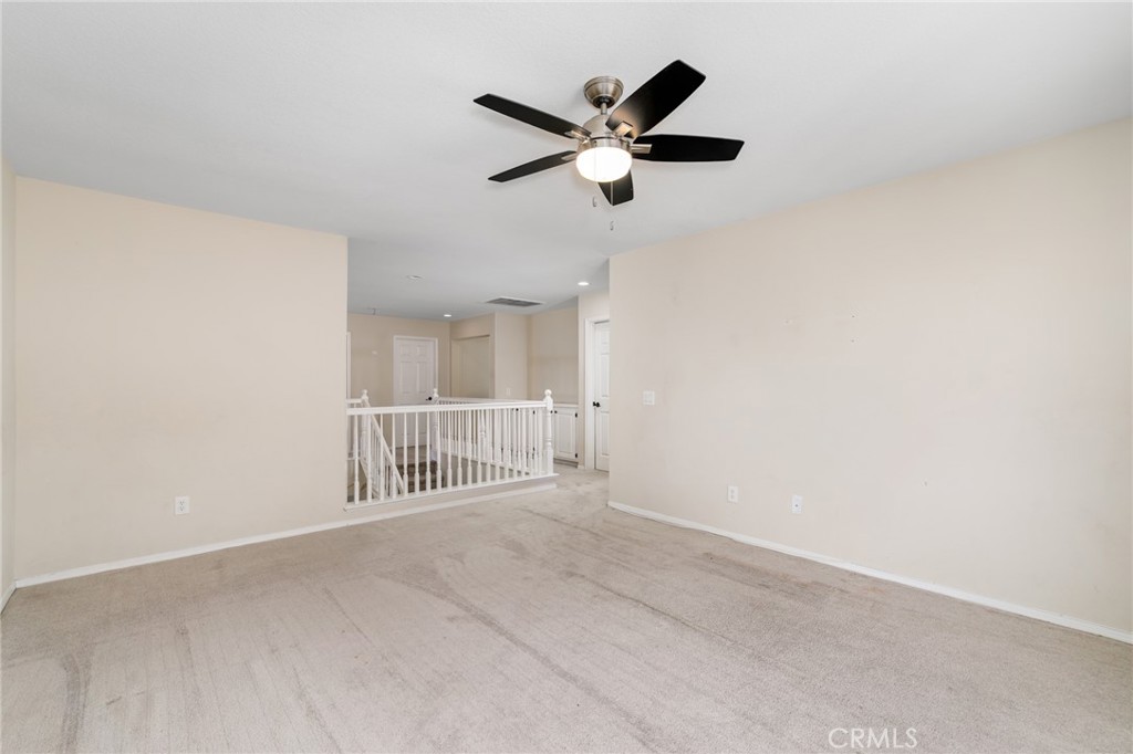 27297 Honey Scented Property Photo 18