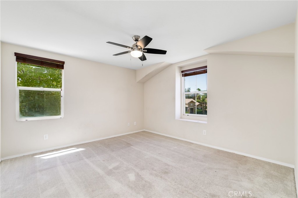 27297 Honey Scented Property Photo 23