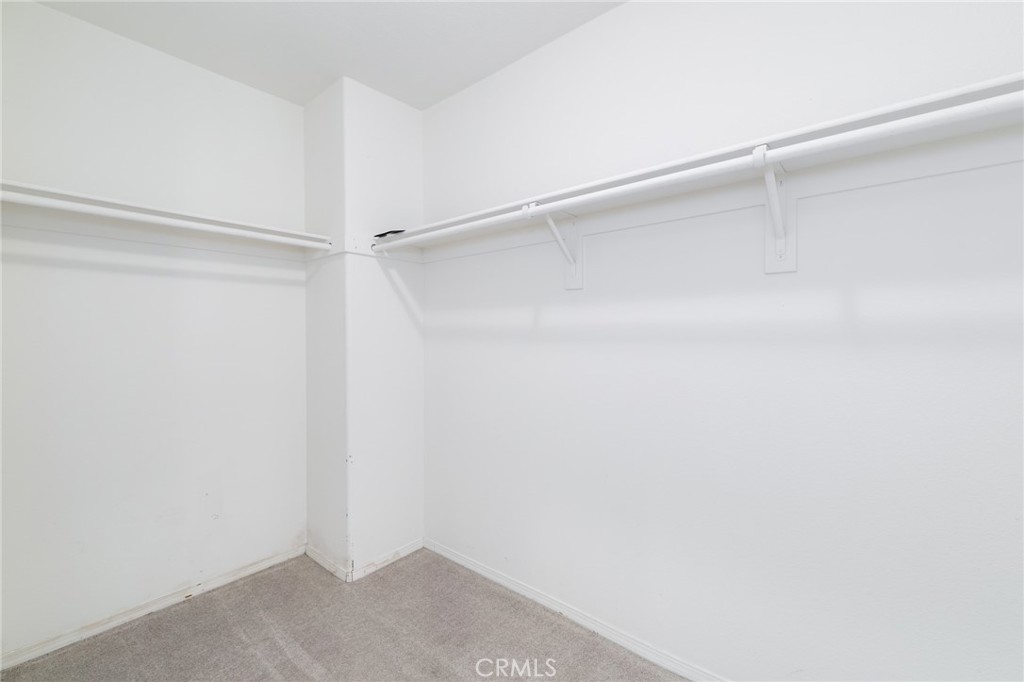 27297 Honey Scented Property Photo 29