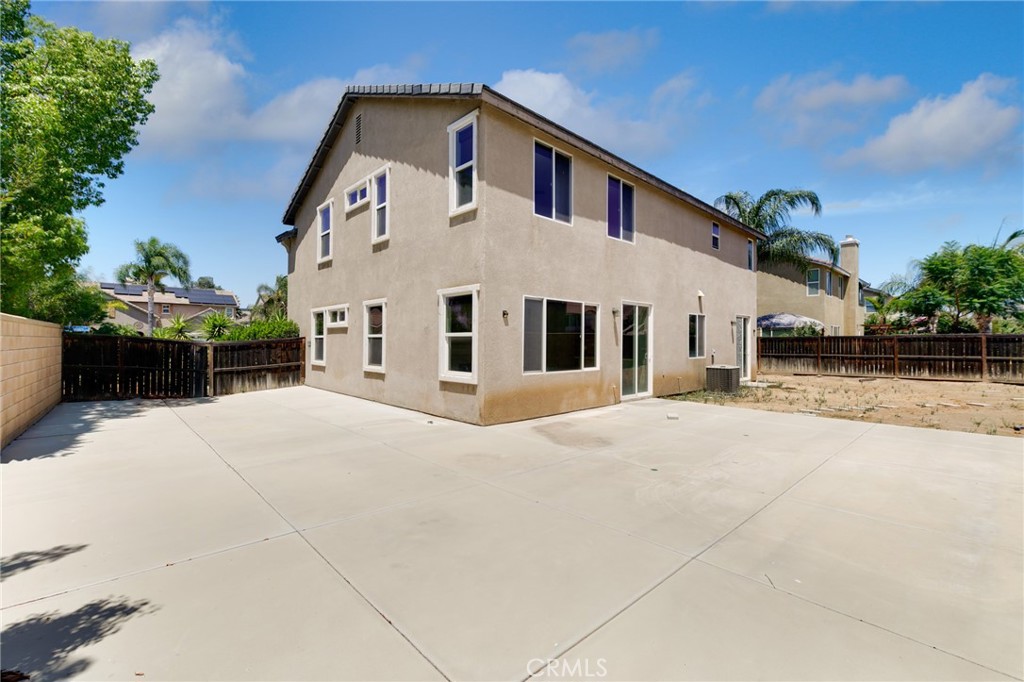 27297 Honey Scented Property Photo 31