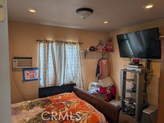 803 S Rowan Property Photo 13