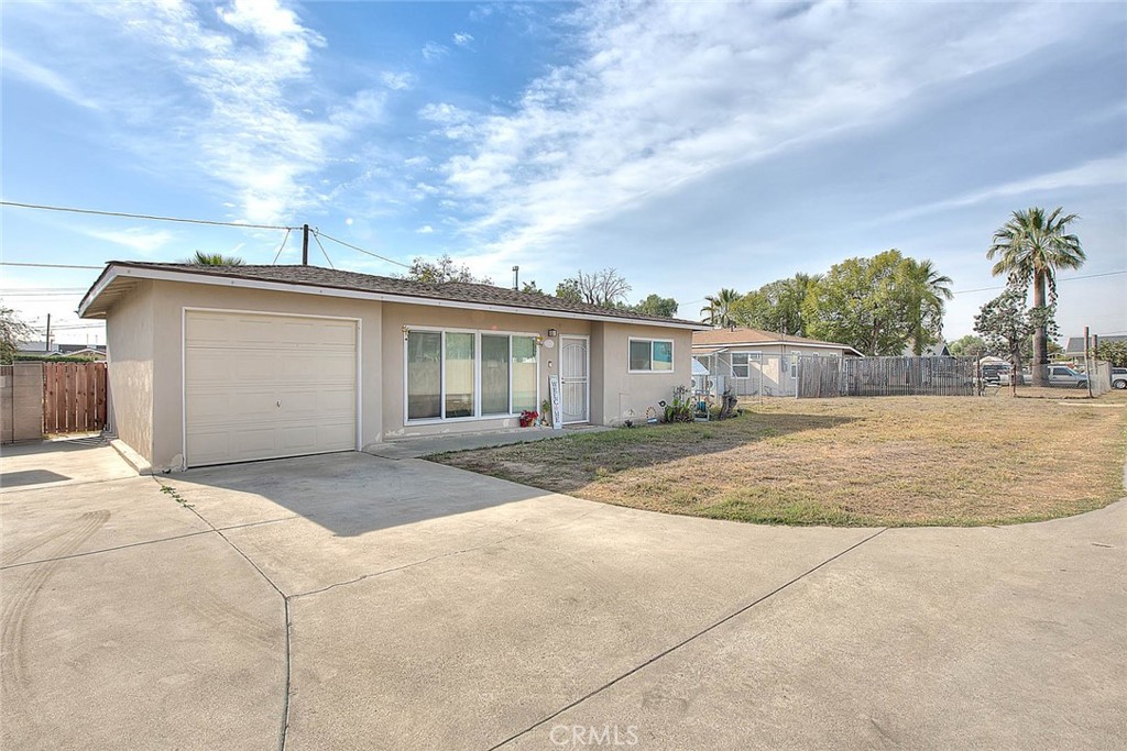 11904 Painter Property Photo 1