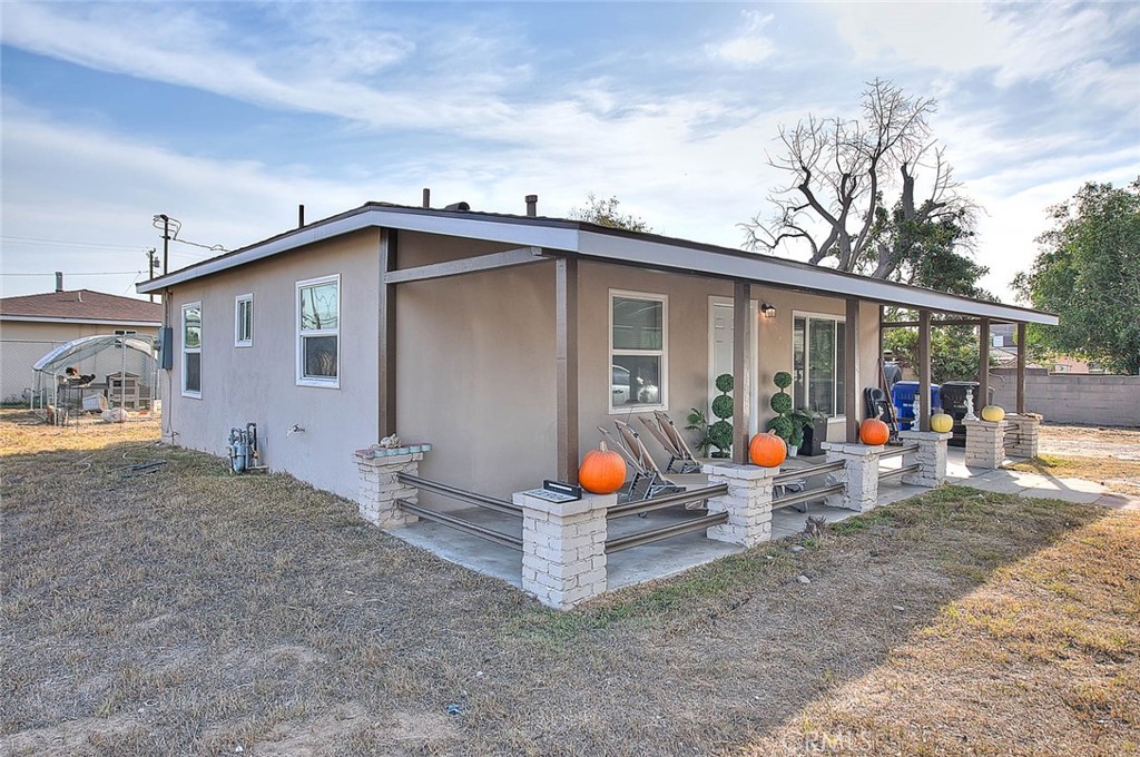 11904 Painter Property Photo 2