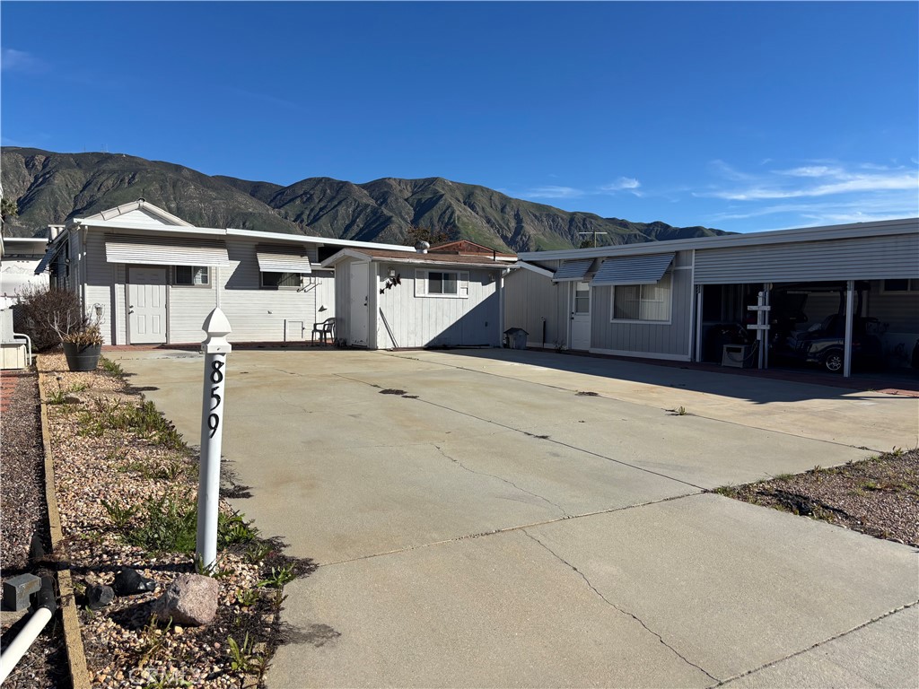 859 Acorn Property Photo 1