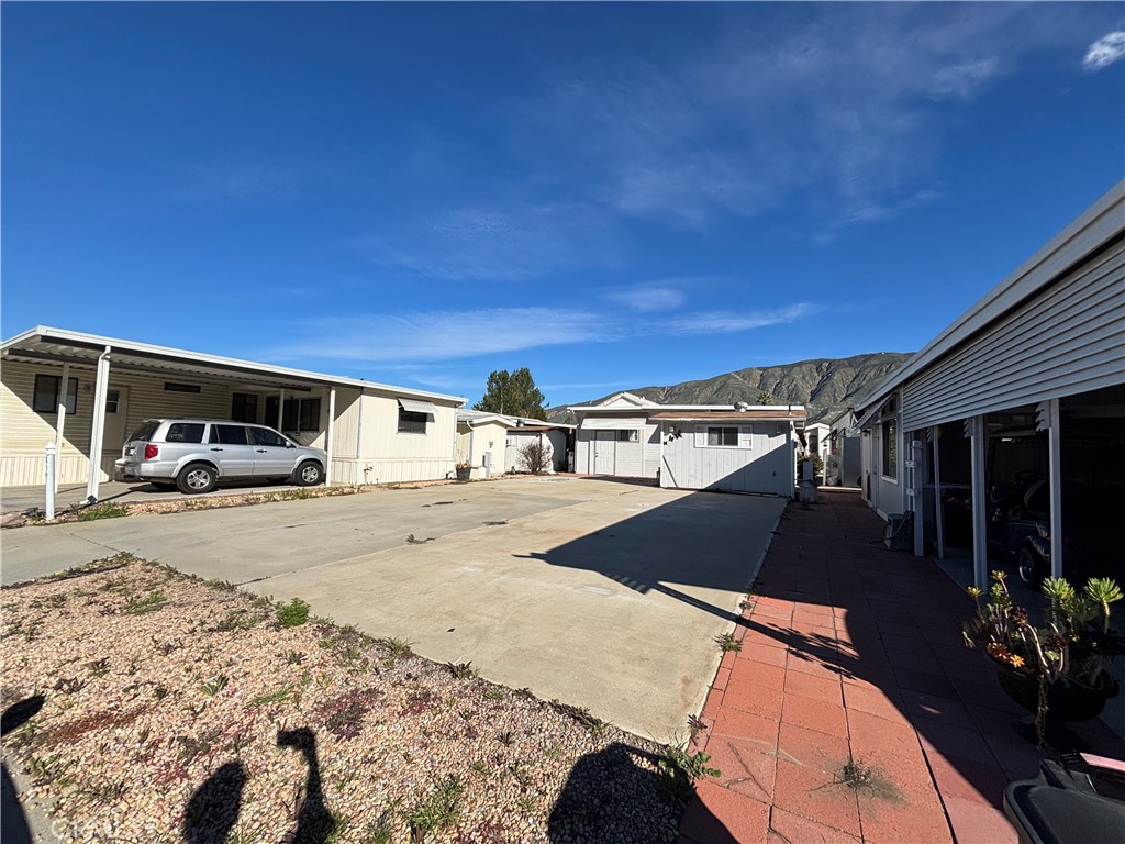 859 Acorn Property Photo 2