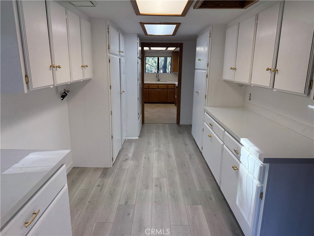 985 Pheasant Property Photo 21