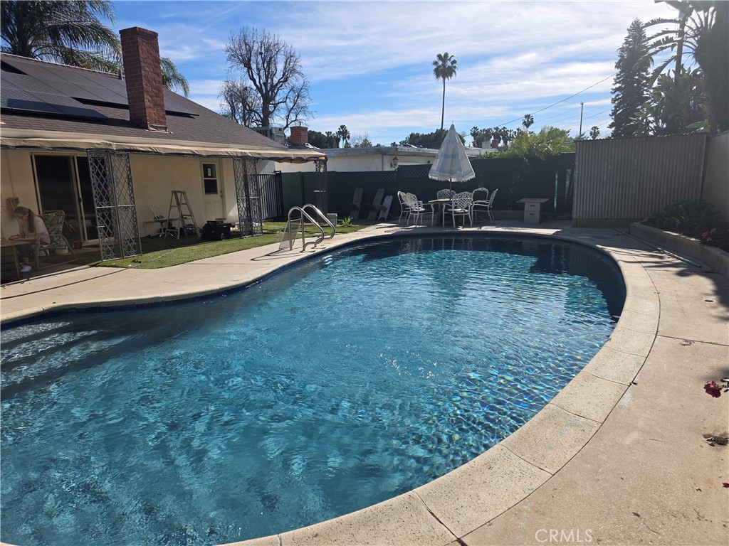 6435 Aldea Avenue Property Photo 8