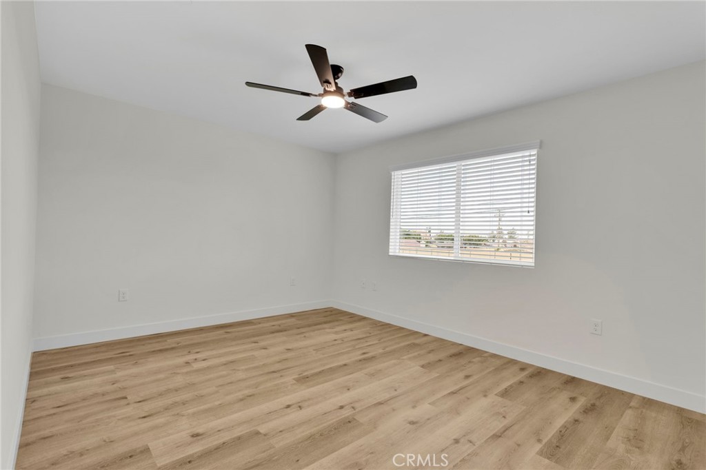 20190 Osseo Road Property Photo 21