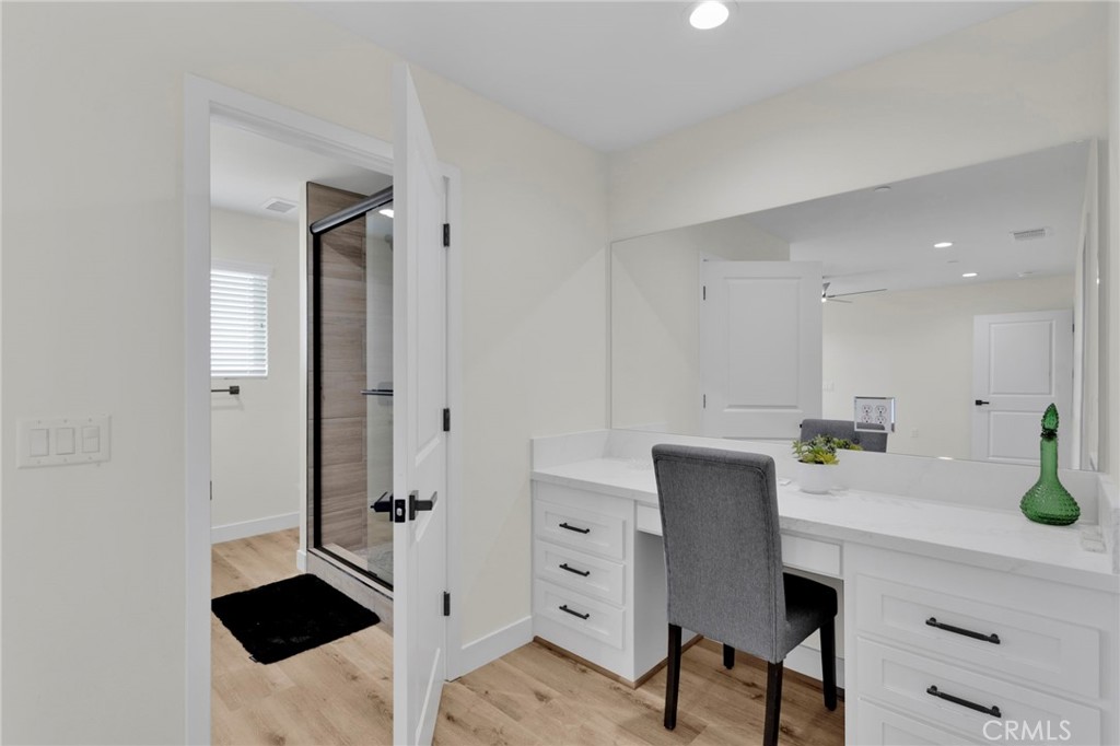 20190 Osseo Road Property Photo 32