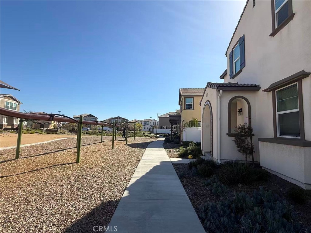40718 Melrose Dr Property Photo 7