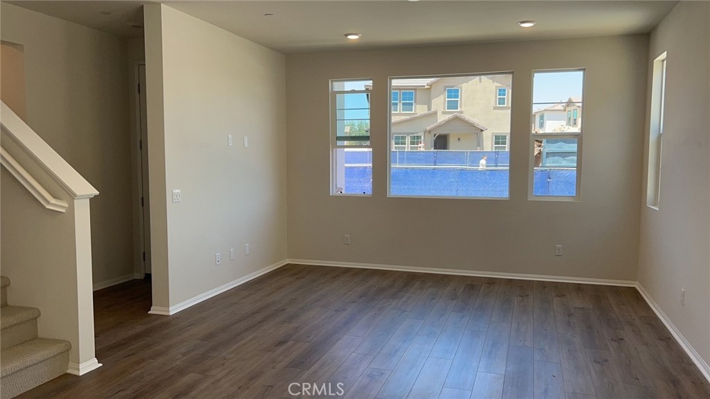 40718 Melrose Dr Property Photo 22