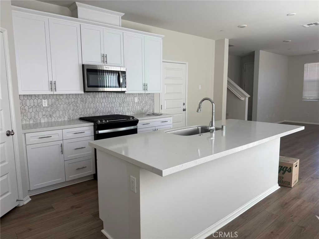 40718 Melrose Dr Property Photo 24