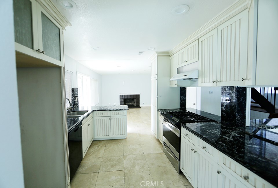 23254 Forest Canyon Property Photo 9