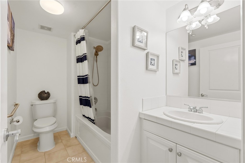 1400 E Ocean Boulevard 2403 Property Photo 17