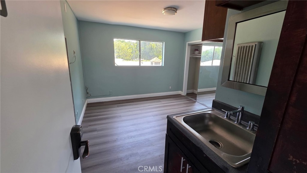 11412 Venice Boulevard 3b Property Photo 2