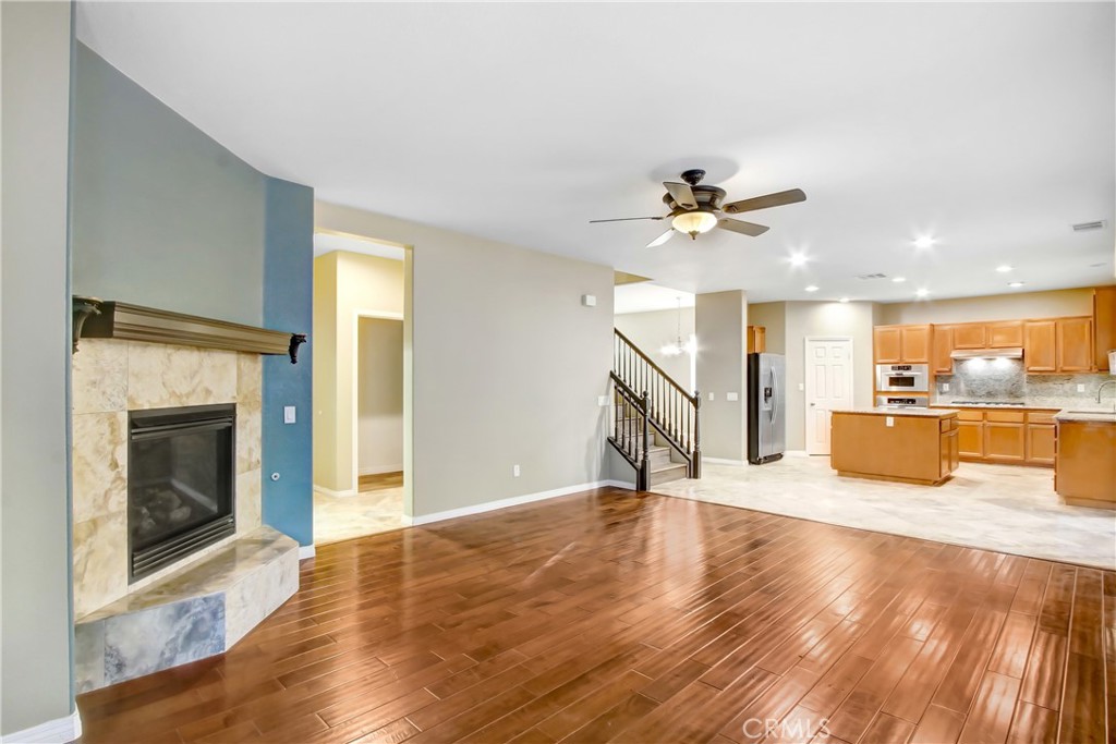41031 Crimson Pillar Property Photo 5