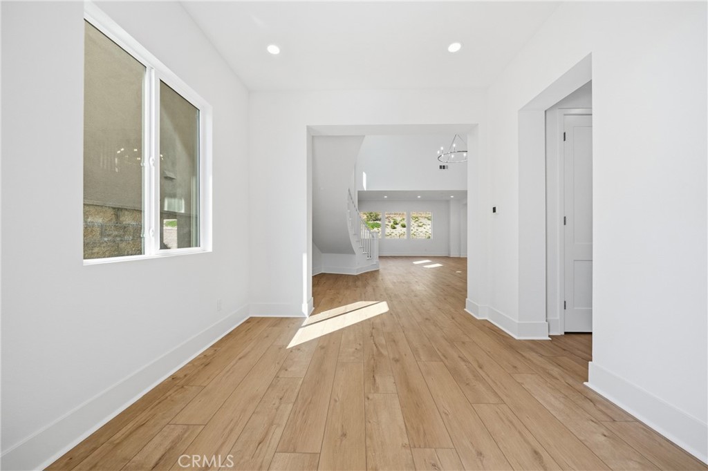 5817 Sunrise Ridge Lane Property Photo 10