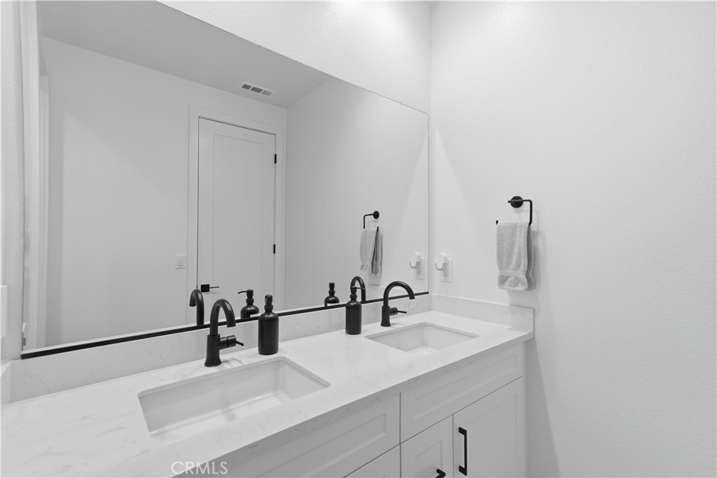 1224 Joshua Tree Road Property Photo 9