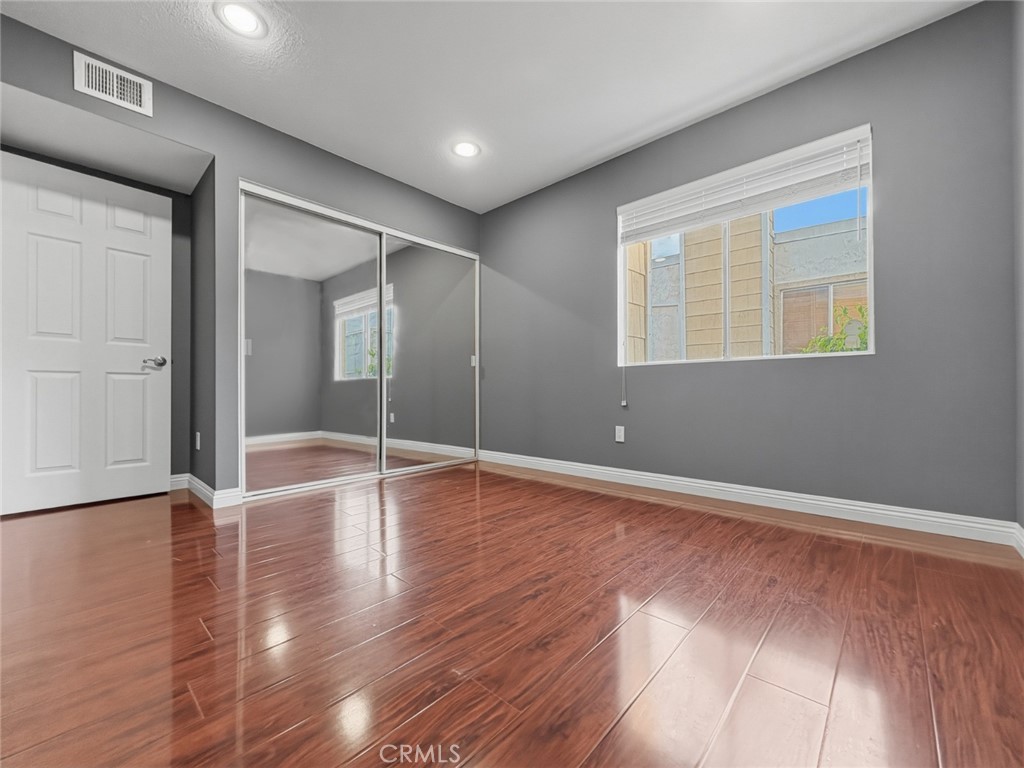 18408 Hatteras 19 Property Photo 10