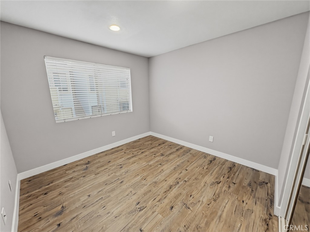18408 Hatteras 19 Property Photo 11