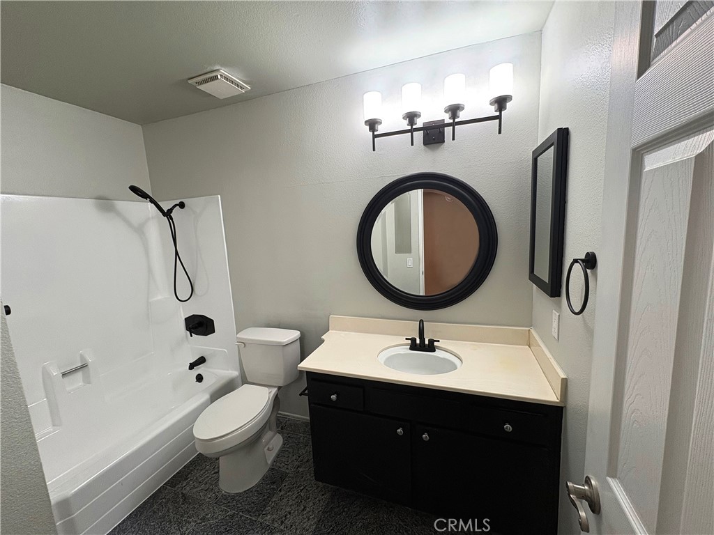 18408 Hatteras 19 Property Photo 12