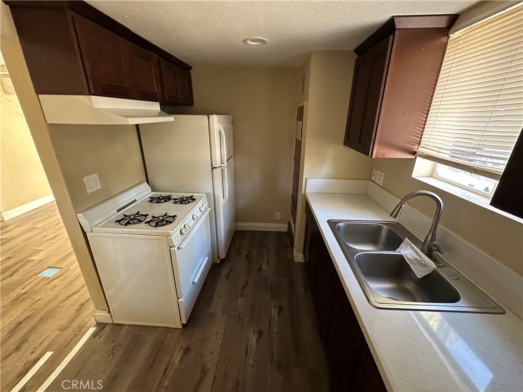 449 Georgia Property Photo 6