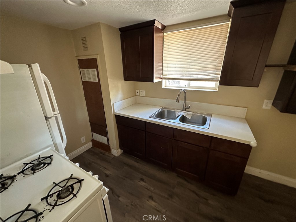 449 Georgia Property Photo 7