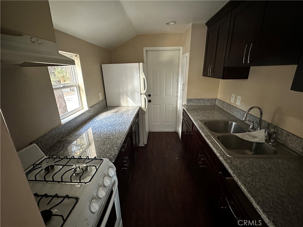 449 Georgia Property Photo 24