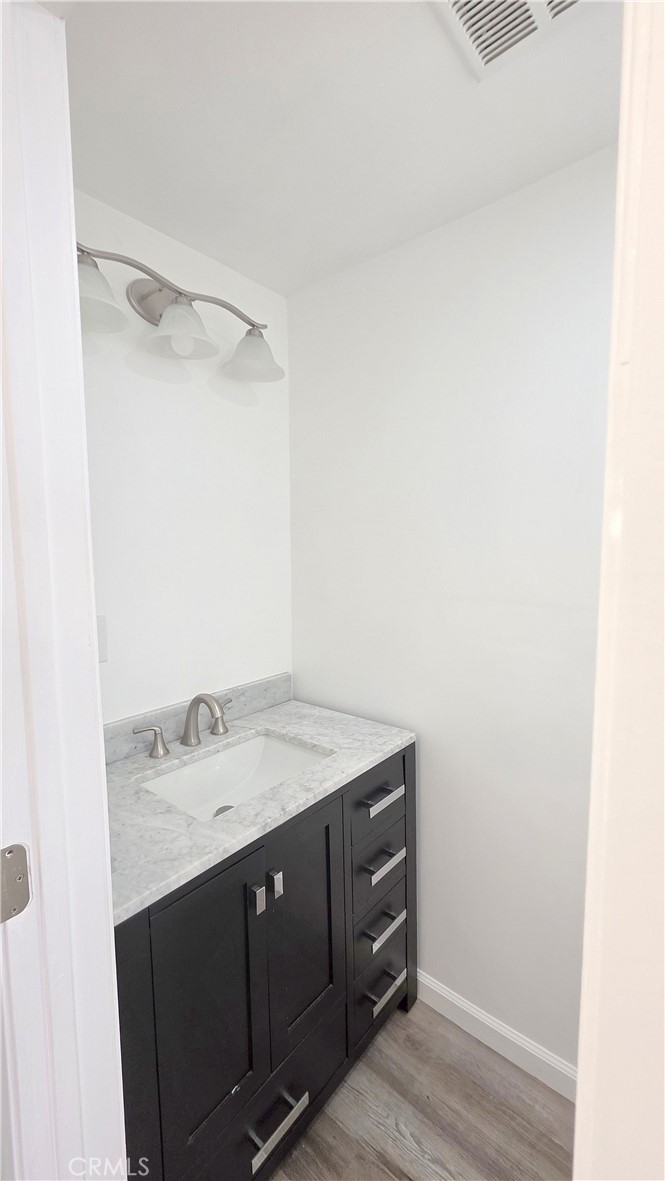 750 N Mountain A Property Photo 8