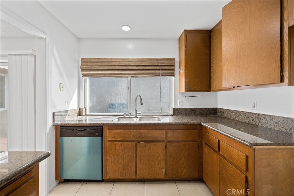 1672 Carmel W Property Photo 9