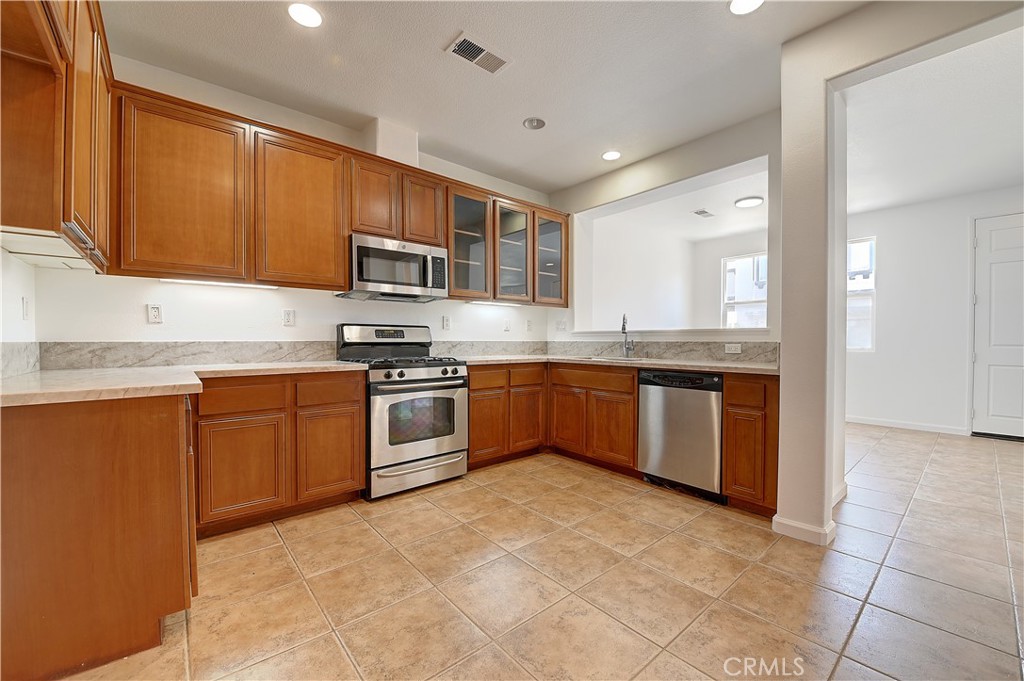 26287 Iris Avenue E Property Photo 11