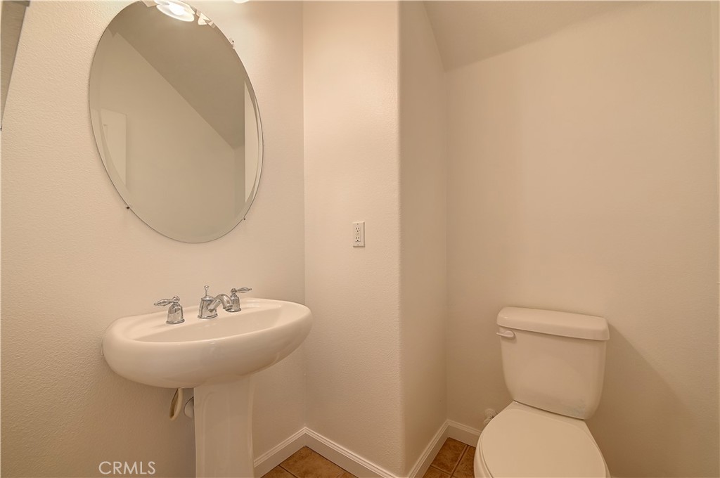 26287 Iris Avenue E Property Photo 12