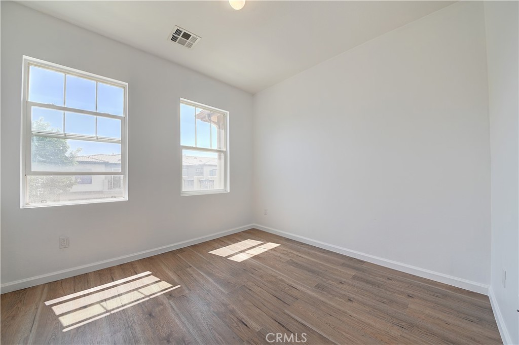 26287 Iris Avenue E Property Photo 18