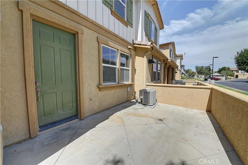 26287 Iris Avenue E Property Photo 26
