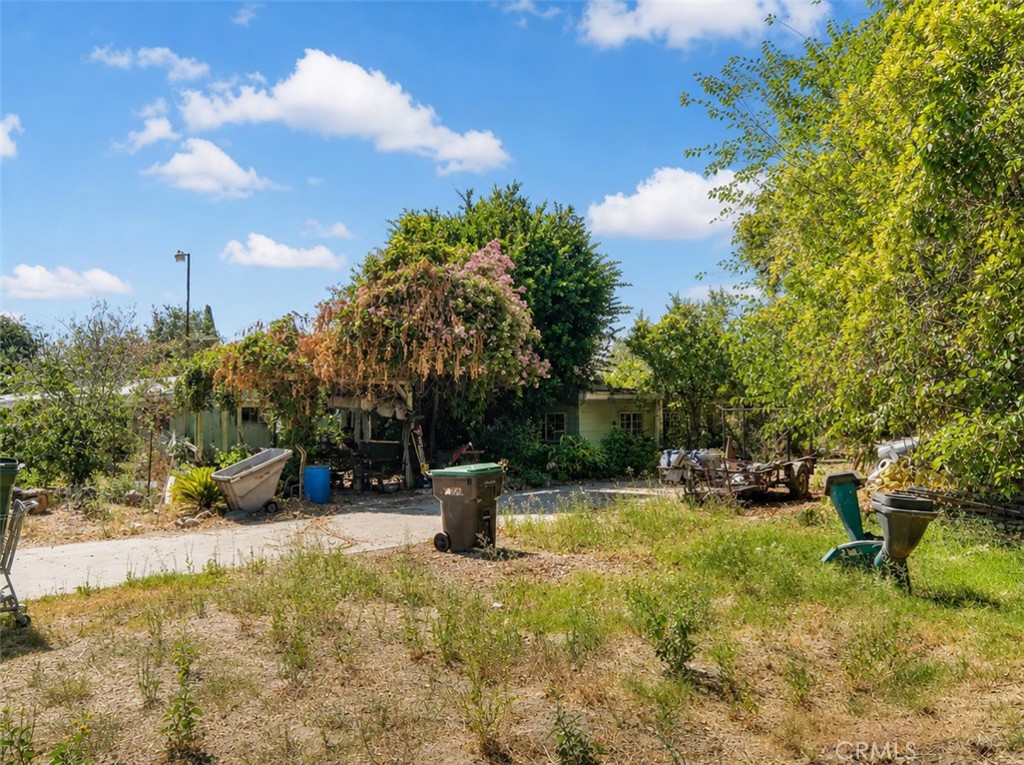 3843 Francis Avenue Property Photo 8