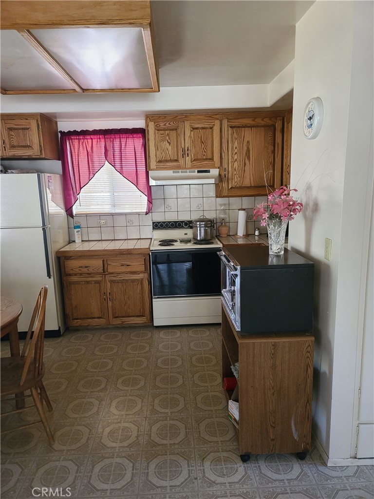 970 D Lane Property Photo 29
