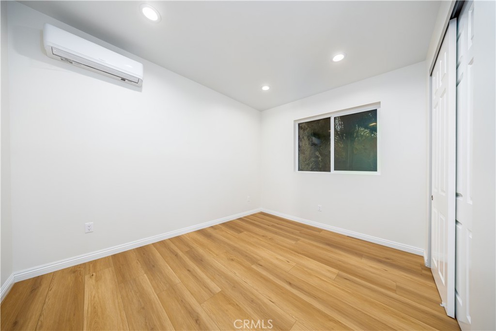 607 Sefton Property Photo 9