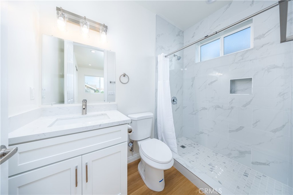 607 Sefton Property Photo 12