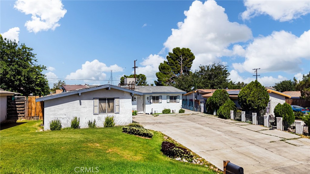 14378 Mojave Property Photo