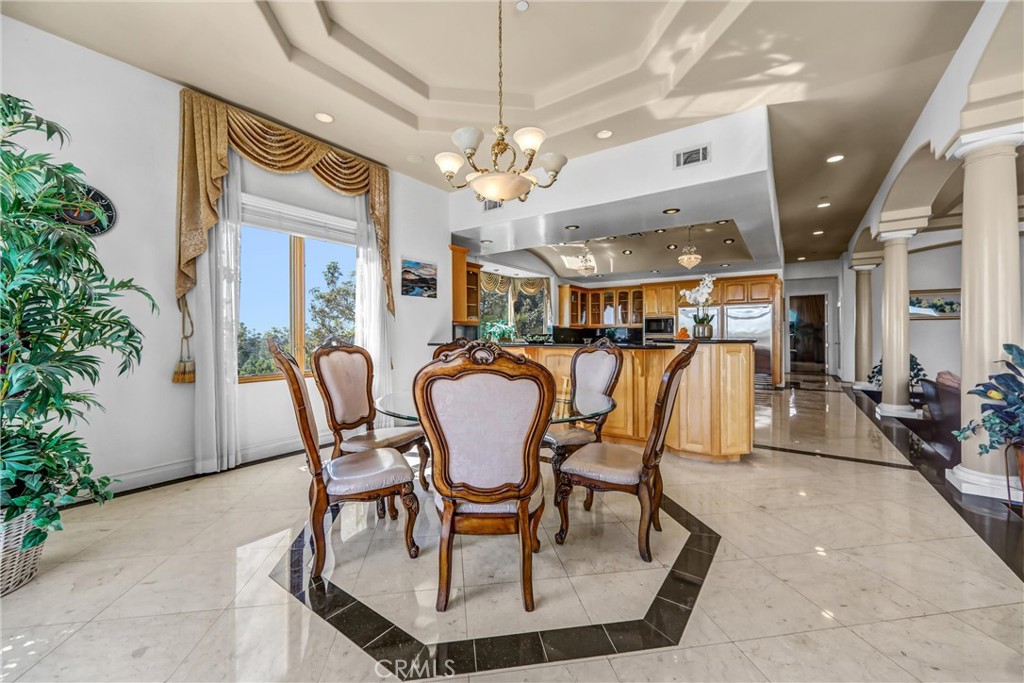22588 Ridge Line Road Property Photo 22