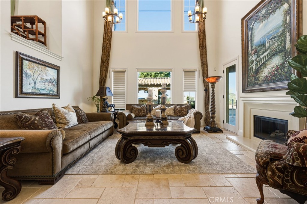 16726 Catena Property Photo 8