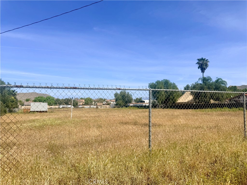 1666 E Rider Property Photo 1