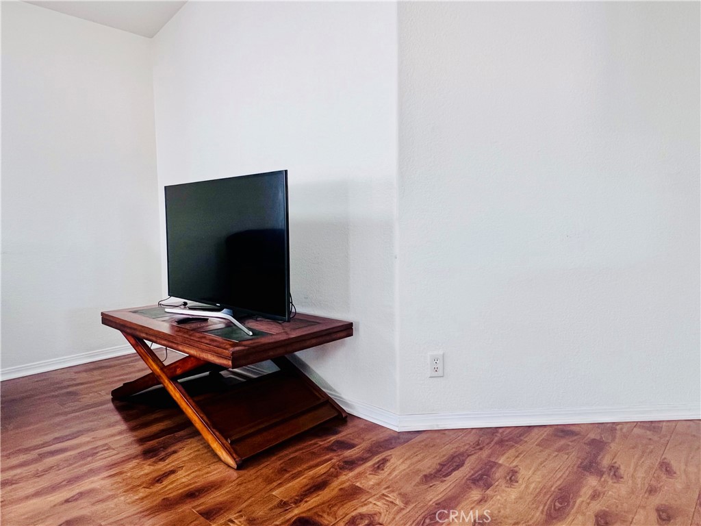 1560 S Otterbein Avenue 124 Property Photo 6
