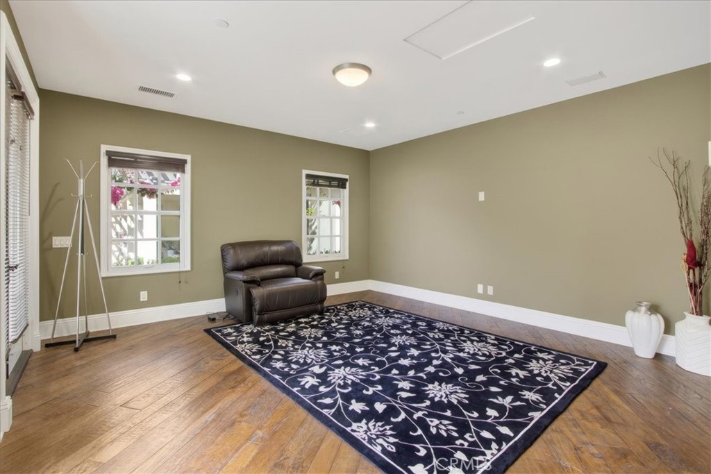 729 Carriage House Dr. Property Photo 52