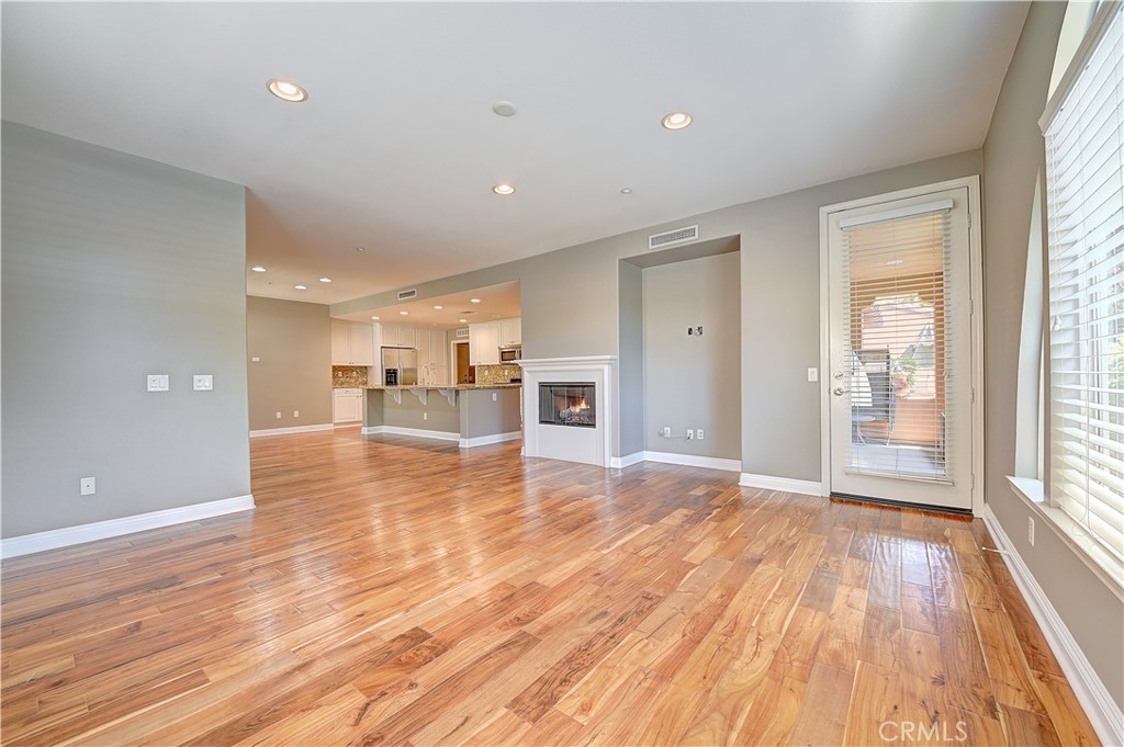 135 Pathway Property Photo 14