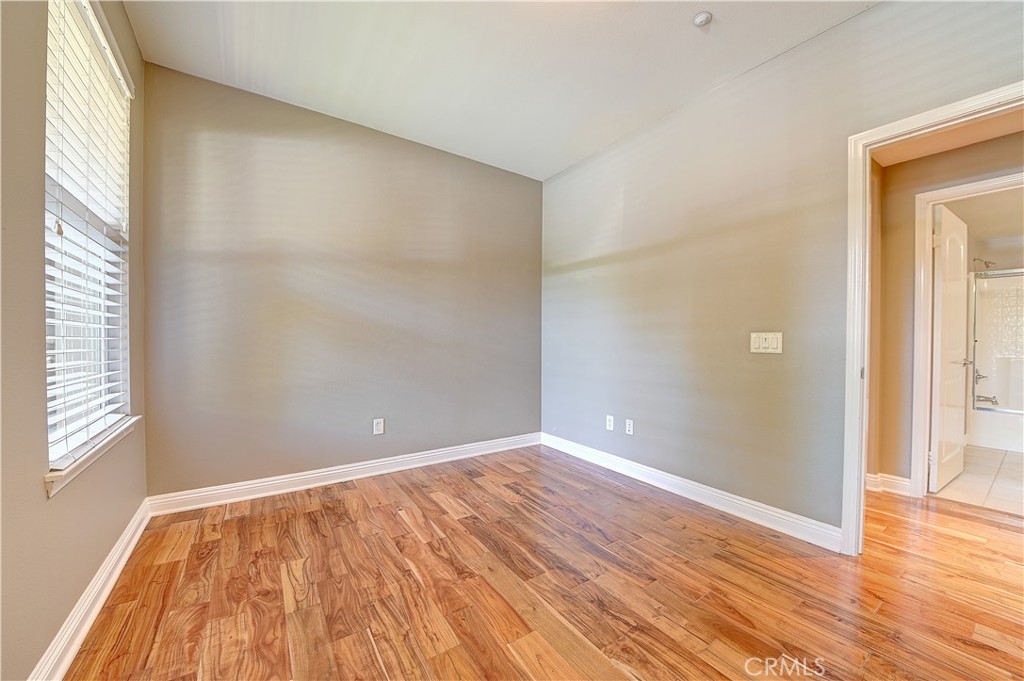 135 Pathway Property Photo 23