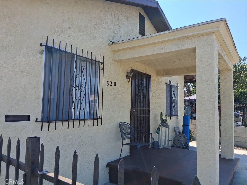 626 W Century Property Photo 27